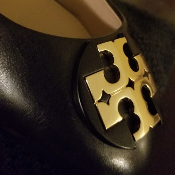 Tory Burch Luna Wedge - Picture 5 of 7